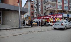 Çorum'da otomobilin çarptığı yaya yaralandı