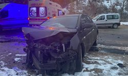 Gümüşhane'de trafik kazasında 4 kişi yaralandı