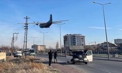 Yürekler ağza geldi: Kayseri'de askeri eğitim uçağı teknik arıza nedeniyle acil iniş yaptı