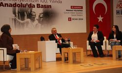 Mehmet Yolyapar, Hitit Üniversitesi'nde geleceğin gazetecileriyle buluştu