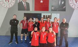 Yalova Belediyespor Kız Güreş Takımı’ndan büyük başarı