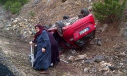 Karabük'te devrilen otomobildeki biri çocuk 3 kişi yaralandı