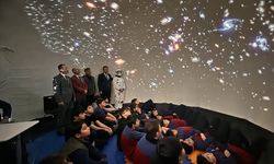 Kastamonu'da ortaokul öğrencileri planetaryumda "uzay" heyecanı yaşadı
