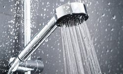 Kışın sıcak suyla duş almayın: Uzmanlardan Seboreik Egzema uyarısı