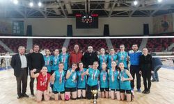Çorum'da Voleybol fırtınası: Dinamik Spor Kulübü şampiyon