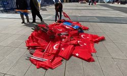 Çorum'da skandal görüntüler: Türk Bayrağına böyle saygısızlık olmaz!