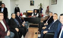Çorum’un köy muhtarları Belediye Başkan adayı Çöphüseyinoğlu ile buluştu