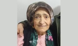 Erhan Akar'ın yengesi Esme Akar vefat etti