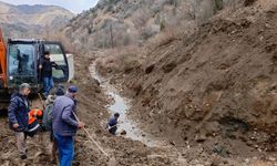 Laçin'in Gözübüyük köyünde su sıkıntısına makinalı çözüm