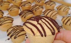 Çikolata aşıklarını mest edecek: Ağızda dağılan Muffin Kurabiye tarifi