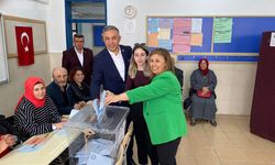 Çorum yerel seçimleri: Çorum Milletvekili Mehmet Tahtasız oyunu kullandı