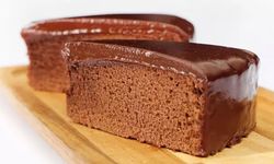 Çay saatleriniz için ideal: Kek kalıbında Çikolatalı Pasta tarifi