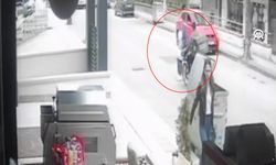 Çorum'da motosikletin yayaya çarptığı kaza güvenlik kamerasında