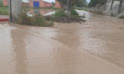 Alaca'da dolu ve yağmur felaketi! İlçe sular altında!