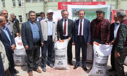 Bayburt'ta üreticilere 88 ton korunga tohumu desteği sağlandı