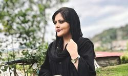 İran'da kadınların haykırışı: Mahsa Amani kimdir, neden ve nasıl öldü?