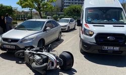 Korkutan trafik kazası: Motosiklet ile otomobil böyle çarpıştı!