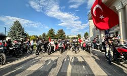 Düzce'de 400 motosikletle "15 Temmuz Motosiklet Turu" düzenlendi
