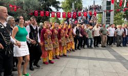 Trabzon'da "32. Uluslararası Akçaabat Müzik ve Halk Oyunları Festivali" devam ediyor