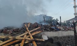 İskilip'te yangın felaketi: 1 ev kül oldu, 2 ev hasar gördü