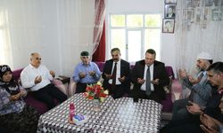 Çorum Valisi Dağlı, şehidimiz Cengiz Kırman'ın ailesini ziyaret etti