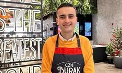 CZN Burak’ın restoranında servis ücreti skandalı! Sosyal medyada tepki yağdı!