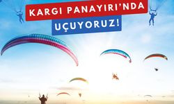 Asırlık Kargı Panayırı'nda yamaç paraşütü ile gökyüzüne yolculuk