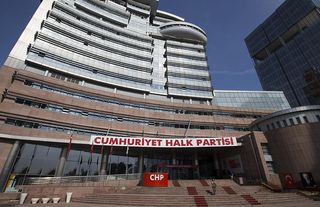 CHP'de yerel seçimler için sürpriz karar: Adaylık başvuruları uzatıldı