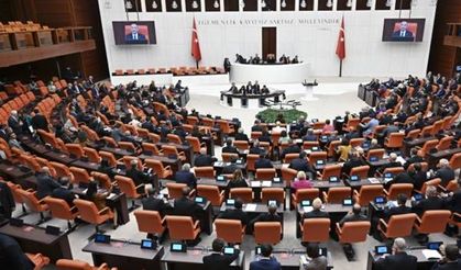 Meclis'te kanun teklifi verildi: CHP'den bayram ikramiyelerine zam talebi!