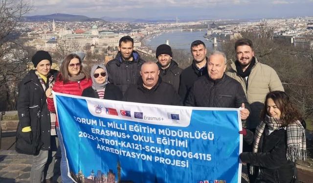 Çorum'dan 14 öğretmen Erasmus projesi için Budapeşte'ye gitti