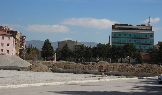 Spor temalı Millet Bahçesi projesi mahkemelik oldu: Yeşil alan mı beton yığını mı?