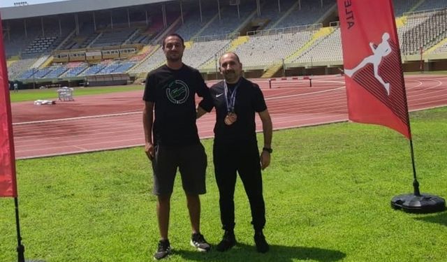 Erbaa Spor Kulübü'nün gururu Ahmet Arslan yine zirvede!