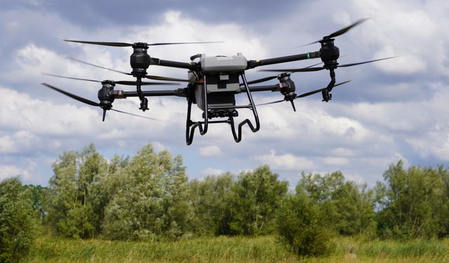 Çarşamba Belediyesi tarım alanında kullanılan en büyük dronlardan birini aldı