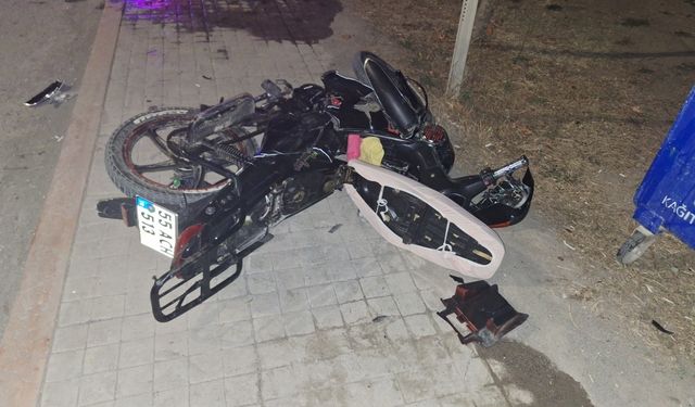 Samsun'da otomobille motosiklet çarpıştı, 2 kişi yaralandı