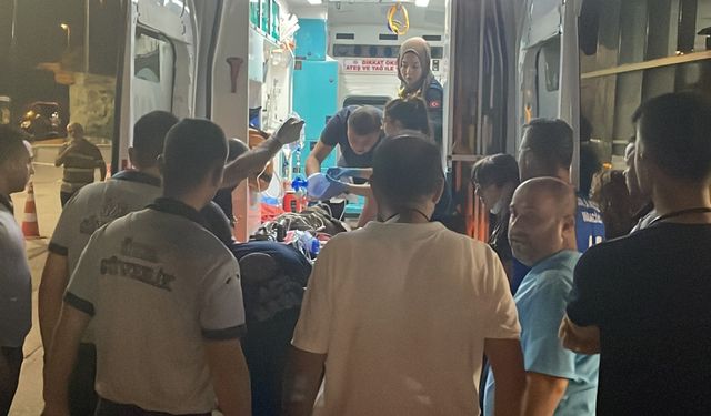Zonguldak'ta futbol sahasında kalp krizi geçiren gardiyana ilk müdahale tenis oynayan doktorlardan geldi
