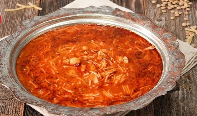 Türk mutfağının incisi: Besleyici ve lezzetli Hanımağa Çorbası tarifi