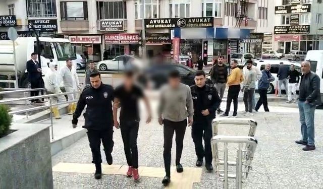 Çorum'da silahlı gasp şoku: 4 zanlı tutuklandı!