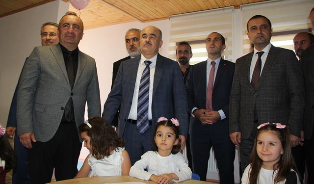Çivi kullanmadan yapılan 95 yıllık tarihi cami Kur’an Kursu oldu