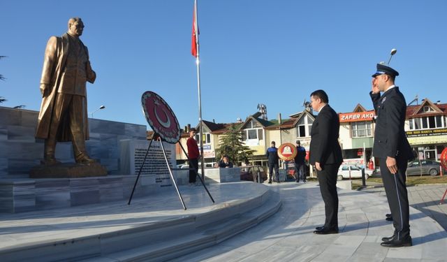 Büyük Önder Atatürk, Niksar'da anıldı