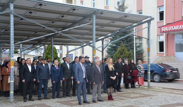 Tokat'ın Sulusaray ve Yeşilyurt ilçelerinde Öğretmenler Günü kutlandı