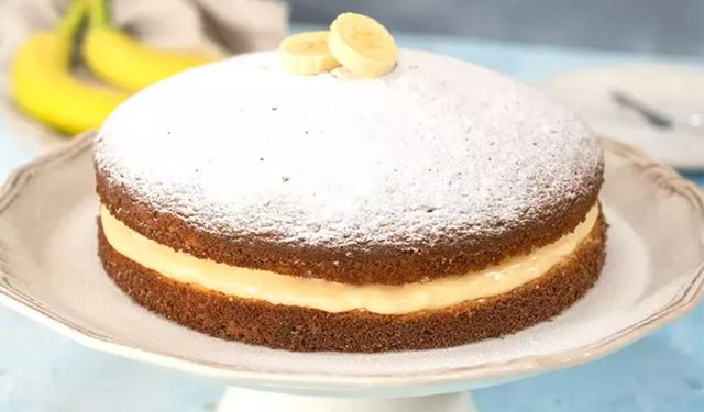 Bu pastayı yiyen komşularınız günlerce sizi konuşacak: Herkesin merak ettiği Alman Pastası tarifi