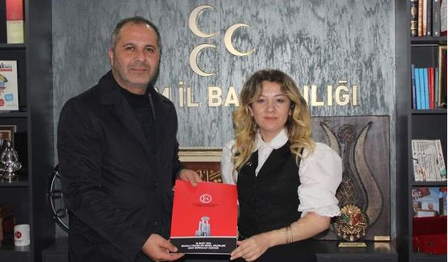 Gazeteci Merve Kayış, MHP'den aday adayı oldu
