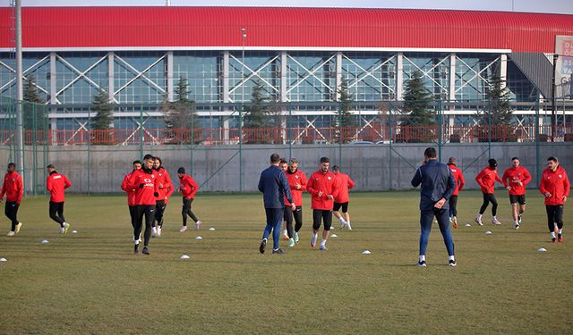 Çorum FK'da maç öncesi hareketli saatler: Gençlerbirliği hazırlıkları sürüyor