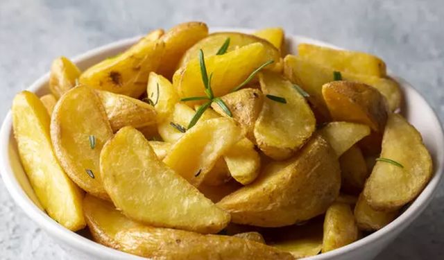Airfryer’da Elma Dilim Patates yapmanın en kolay yöntemi: Bu tarif sizi şaşırtacak