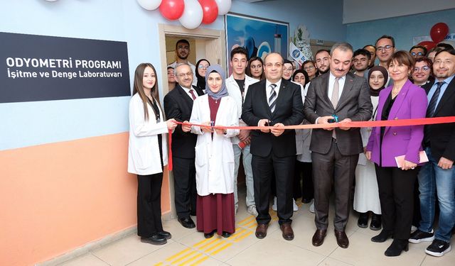 Hitit Üniversitesi'nde “Odyometri Programı İşitme ve Denge Laboratuvarı” açıldı