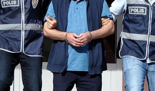 Çorum'da polisten 17 adrese şafak operasyonu: 8 aranan şahıs yakalandı, 7'si tutuklandı!