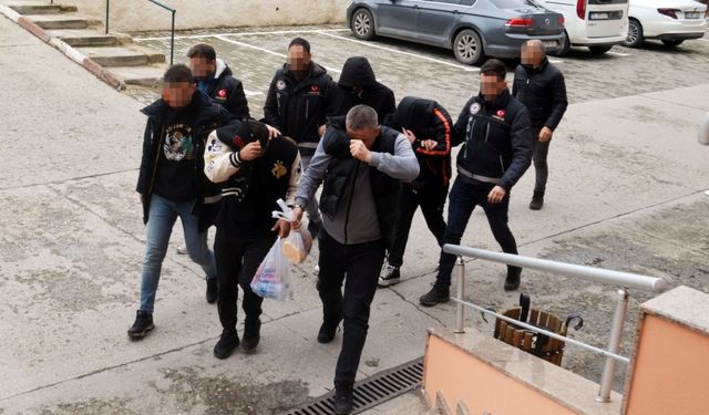 Amasya'da uyuşturucu operasyonunda 4 zanlı tutuklandı