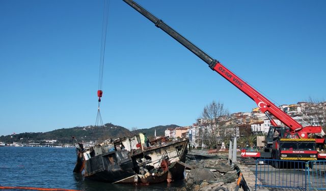 Zonguldak'ta fırtınada batan geminin kayıp 7 personeli 47 gündür aranıyor