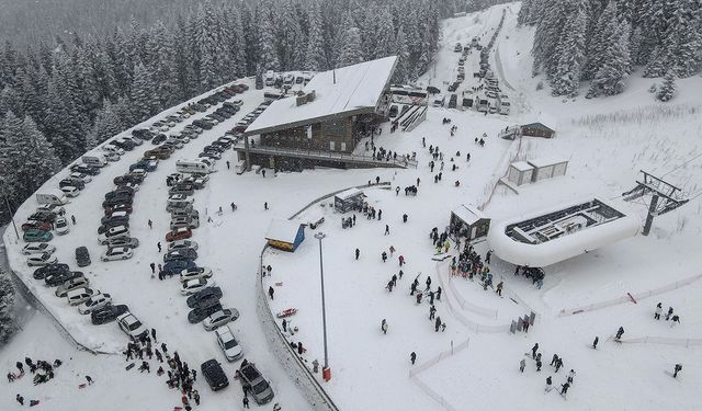 Ilgaz'ın zirvesinde bir kış masalı: Yurdun Tepe Kayak Merkezine nasıl gidilir?