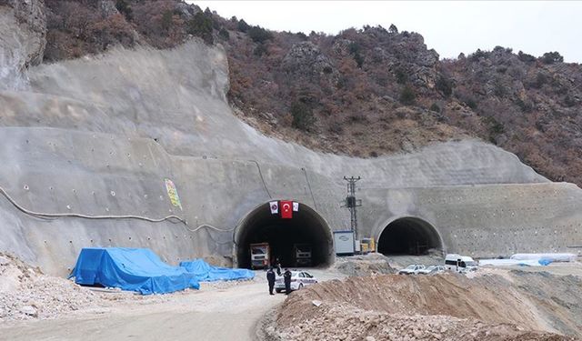 Karadeniz ile İç Anadolu'yu birbirine bağlayan Kırkdilim Tünelleri açılıyor